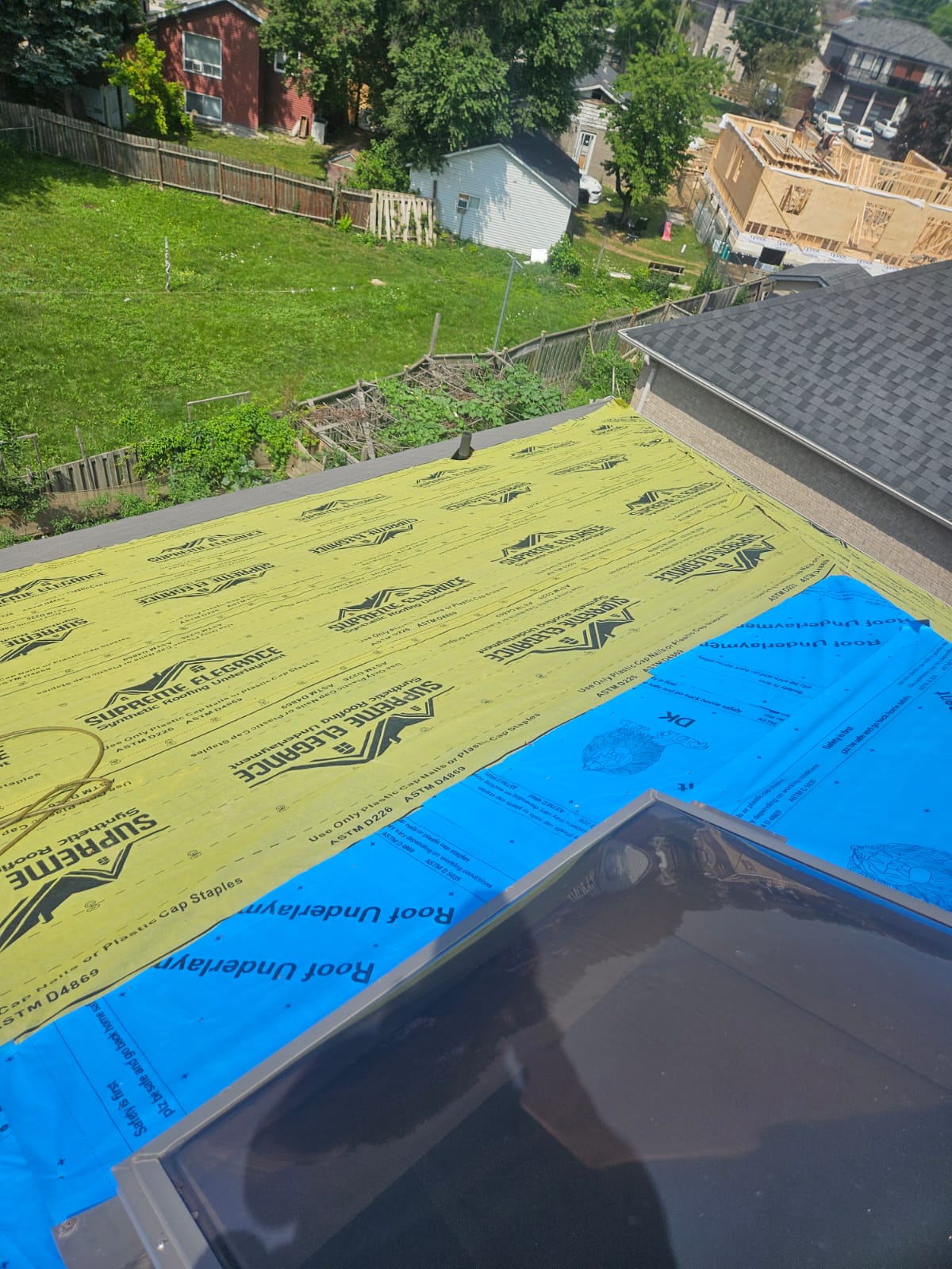 Synthetic underlayment installation